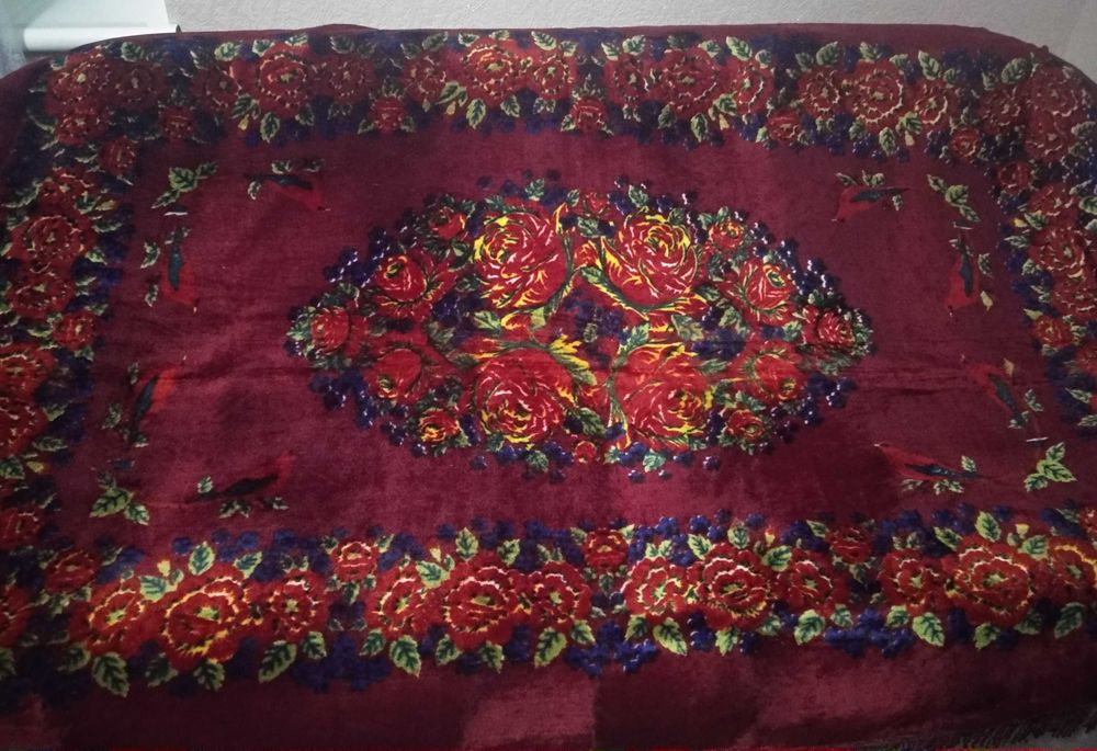 Покривала плюшеві