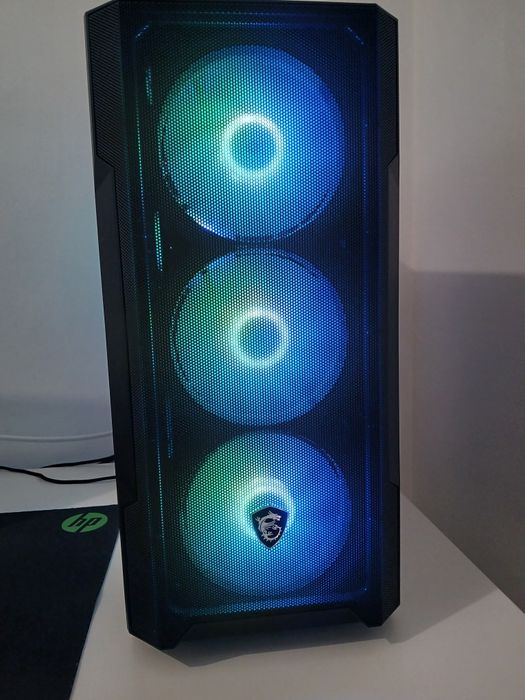 Pc gaming apenas 4 meses