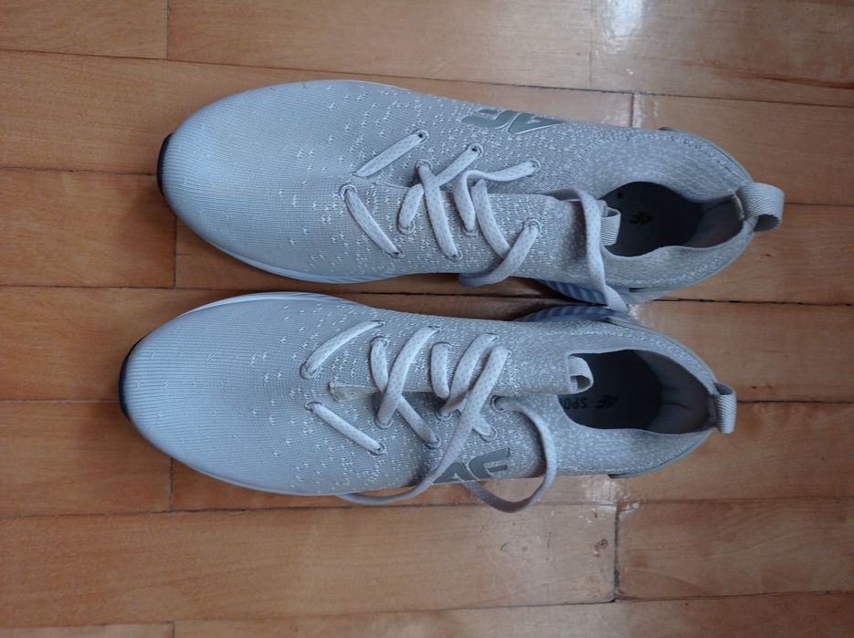 Buty sportowe damskie 4 F nowe
