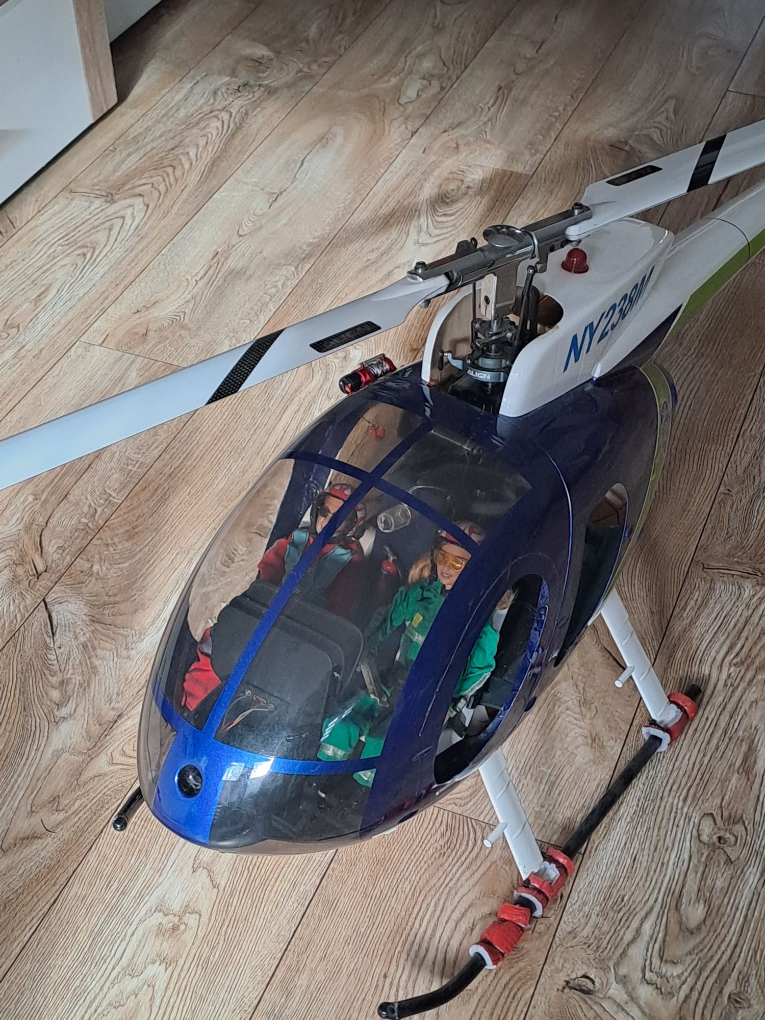 Makieta helikoptera rc Hughes 500