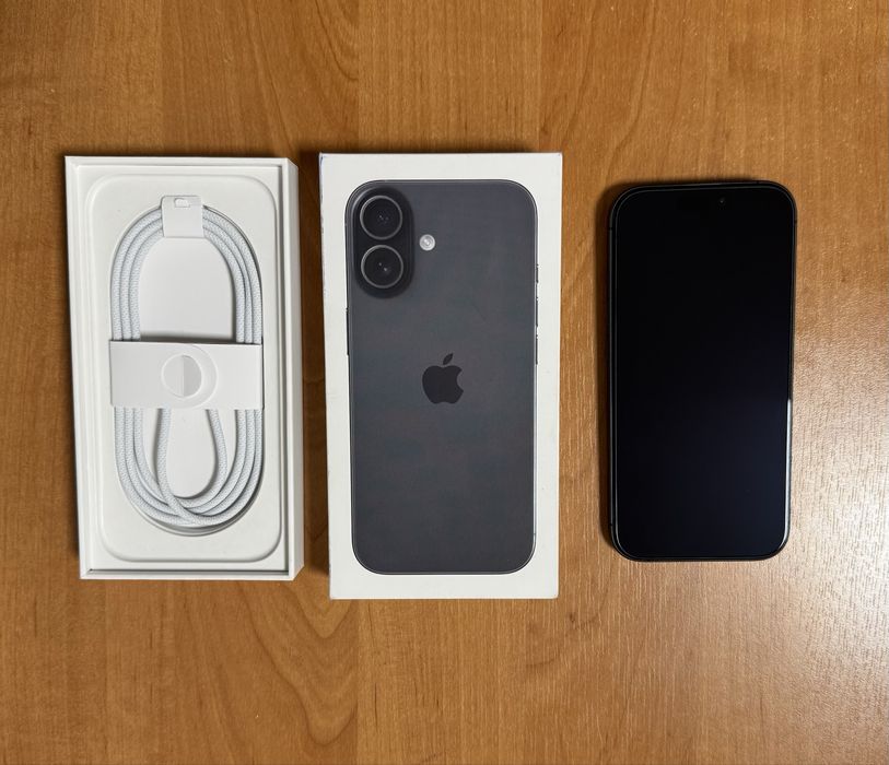 Iphone 17, 256GB czarny