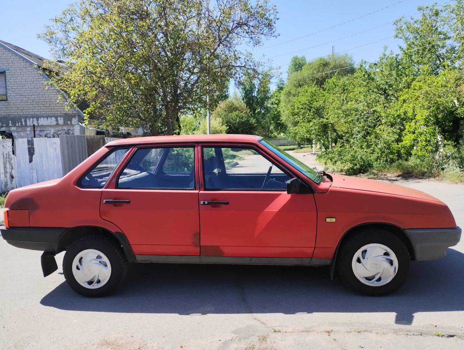 Продам ВАЗ 21099