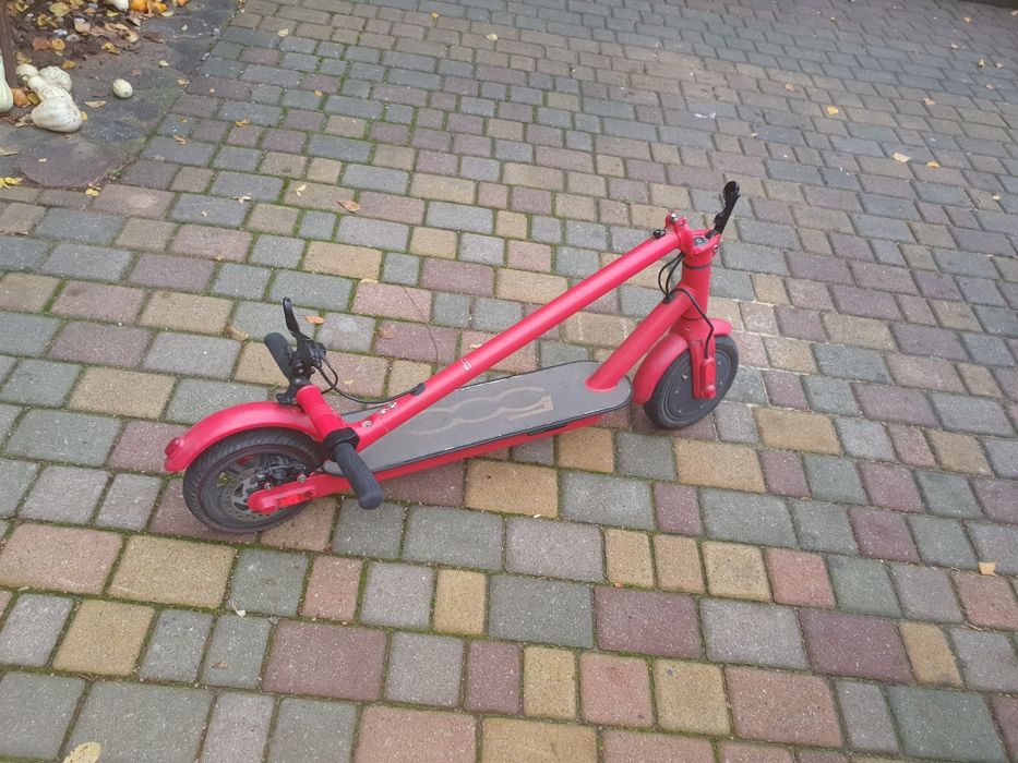 Hulajnoga elektryczna fiat 500