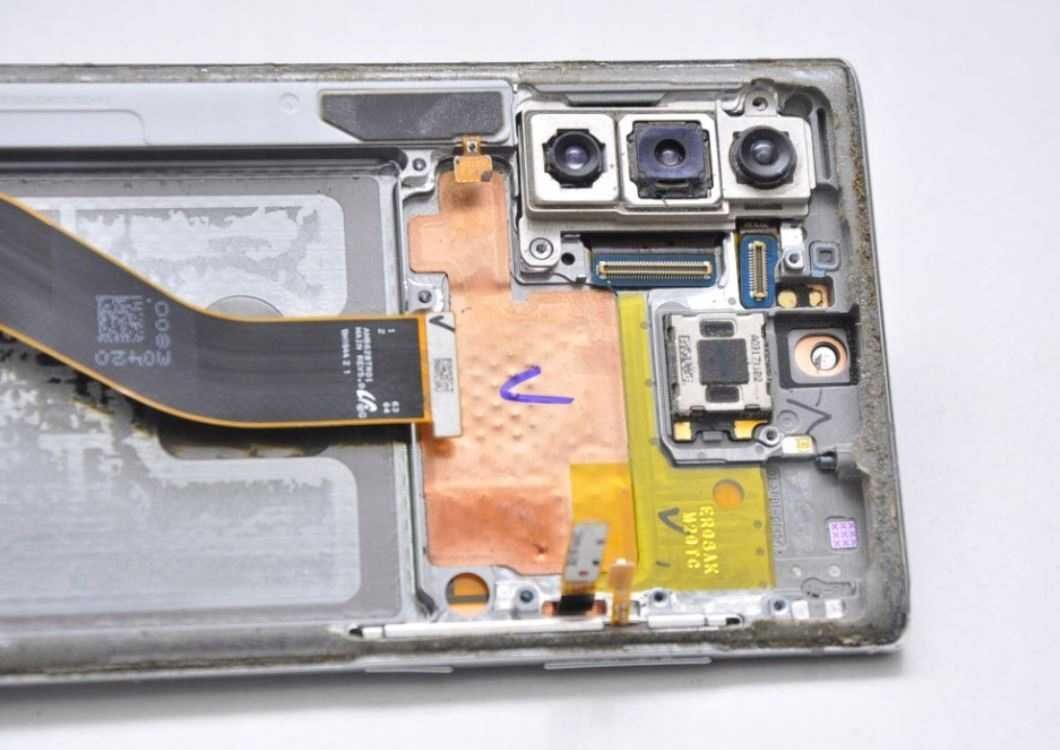 Uszkodzony wyświetlacz LCD Samsung Note 10 SM-N970
