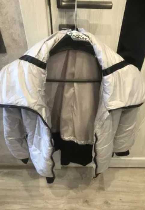 Куртка осенняя женская 46 размер