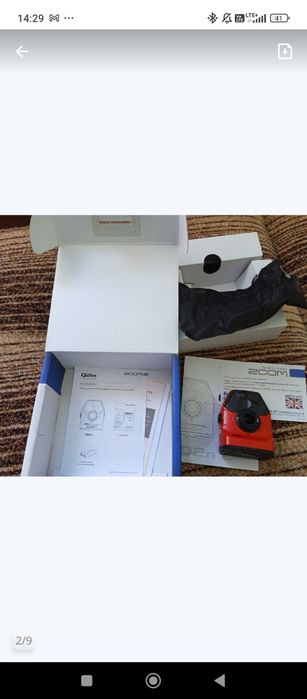 Zoom Q2N limited Edition RED