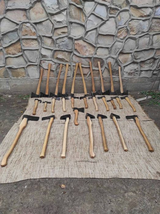 Топоры и колуны СССР.