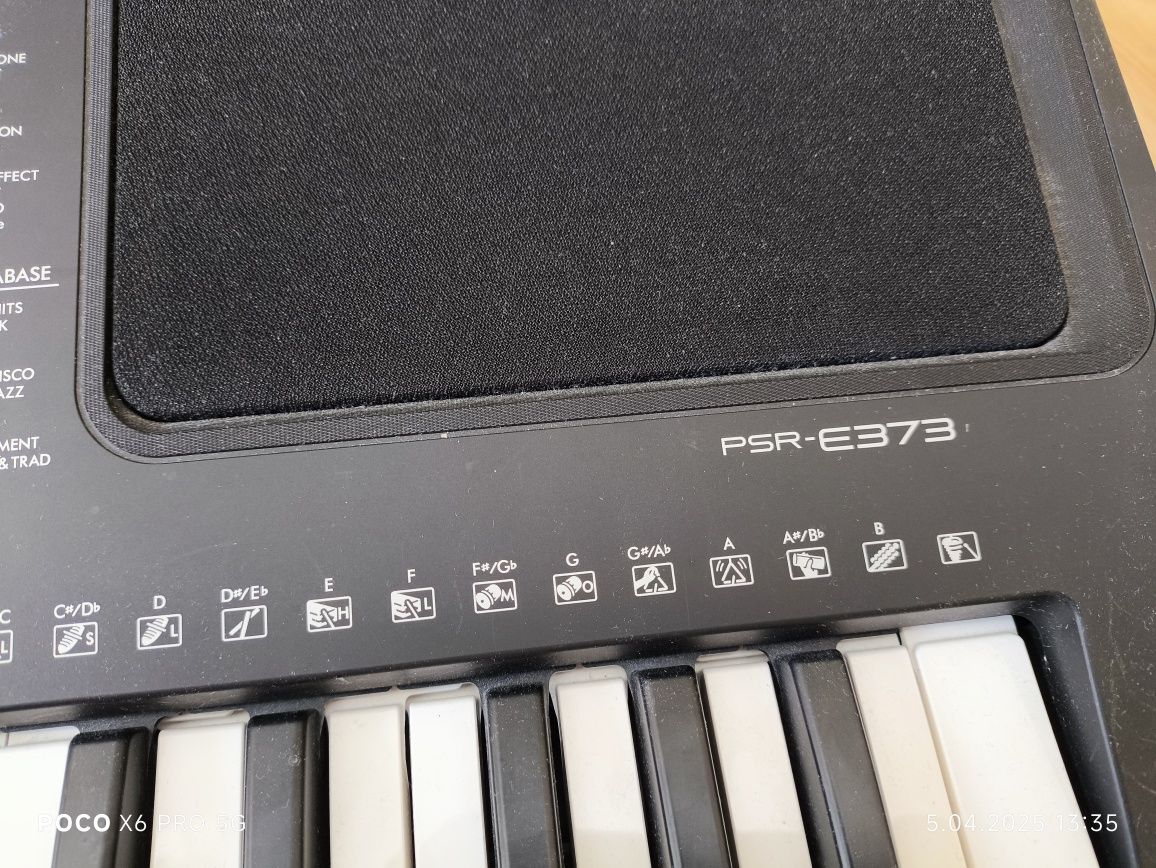 Keyboard Yamaha PSR E-373