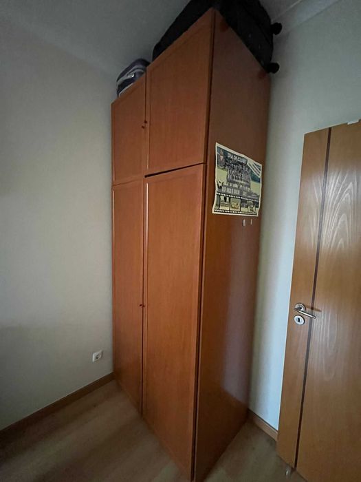 Armário/Roupeiro Madeira