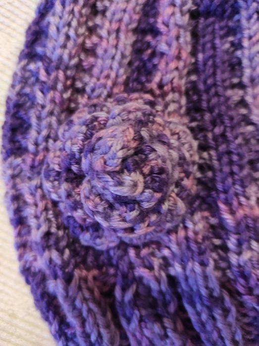 Gorro senhora roxo