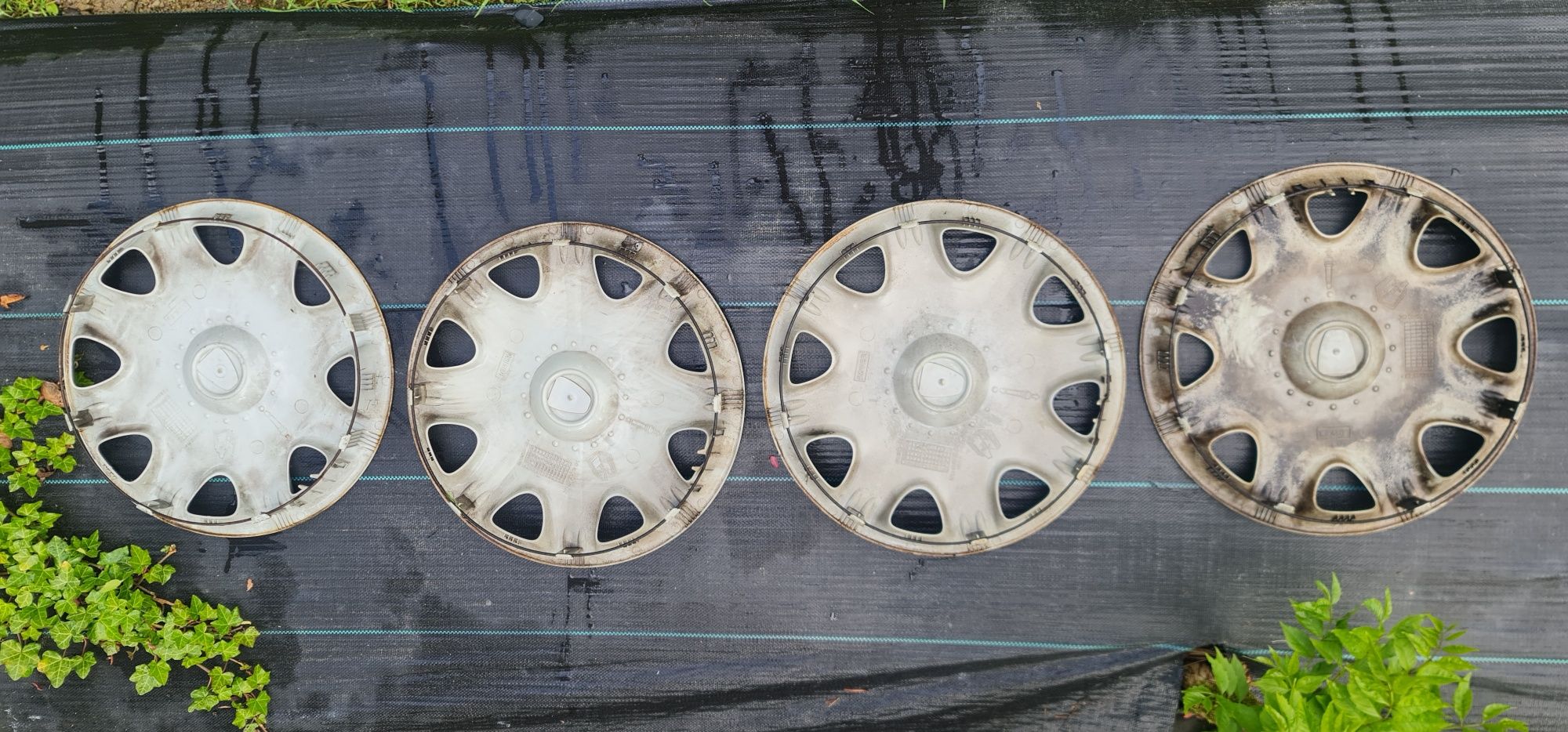 Oryginalne kołpaki do ROVER 45