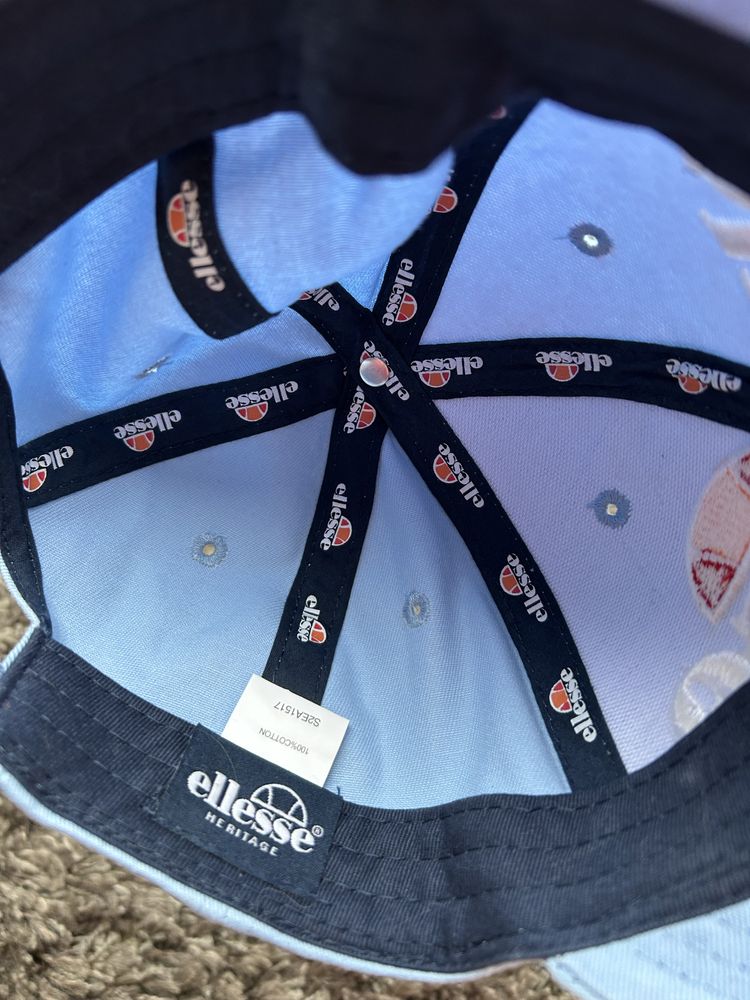 Czaoka z daszkiem Ellesse S