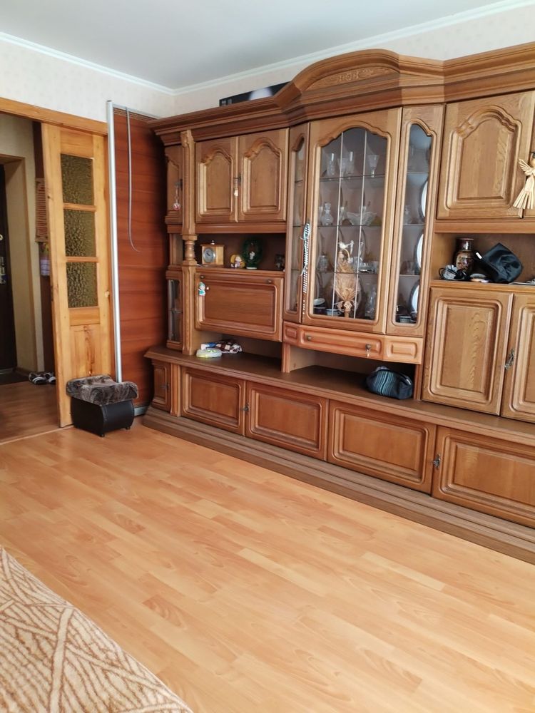Двокімнатна квартира по Мазепи.