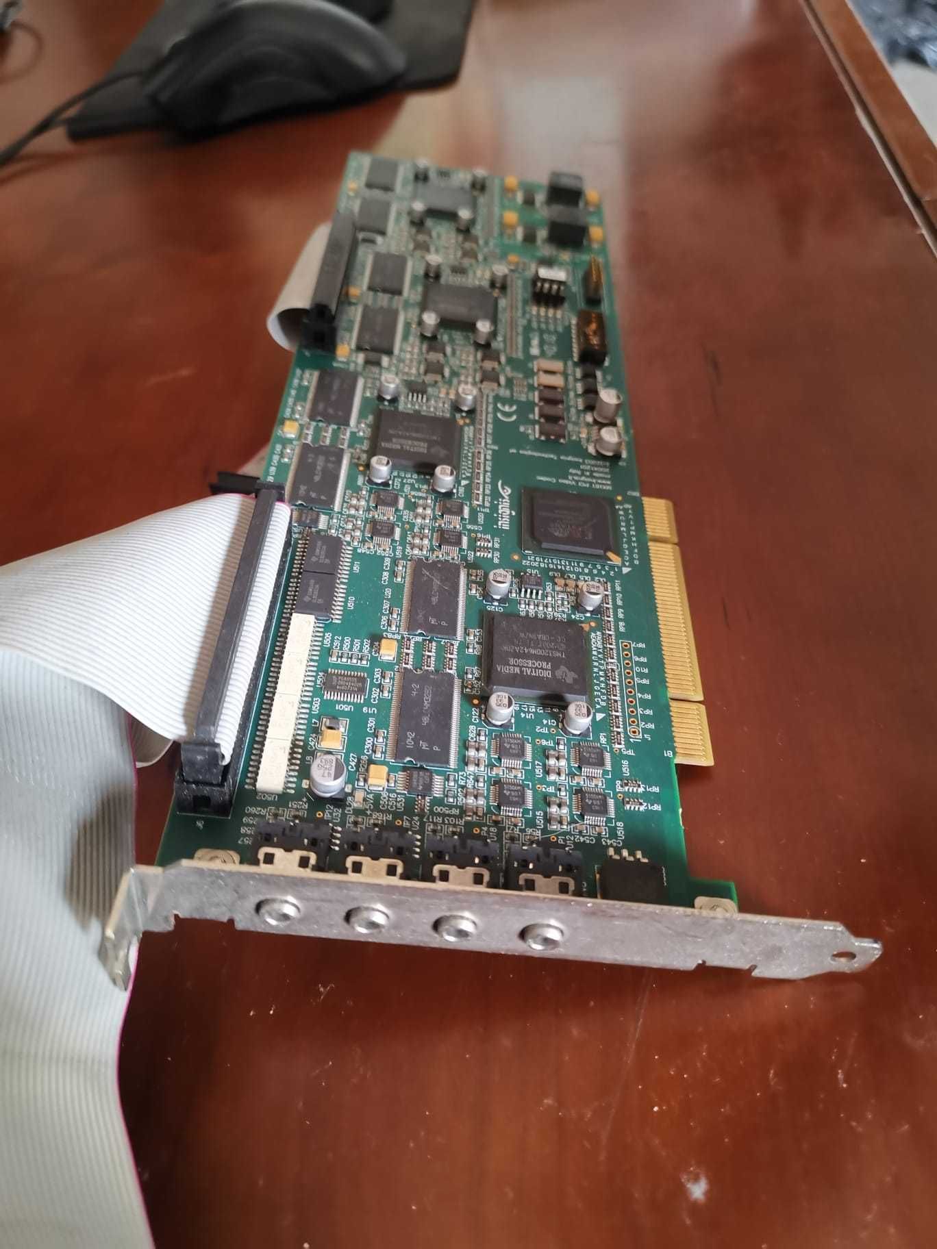 Placa principal PCB de 32 canais