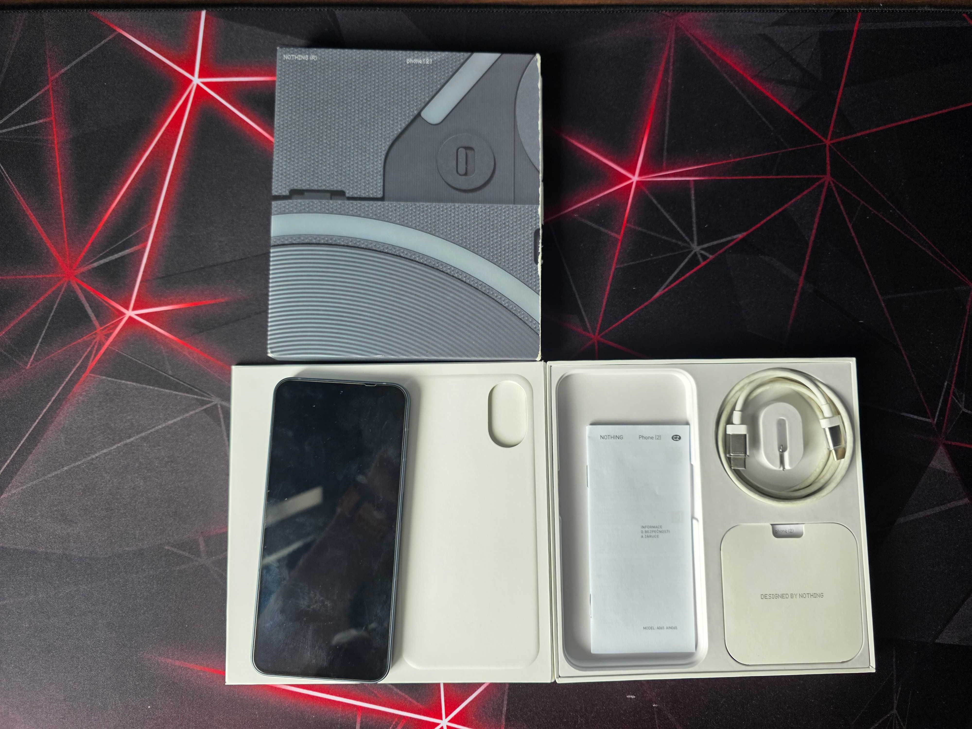 Nothing Phone (2) 12GB/512GB - Stan bardzo dobry