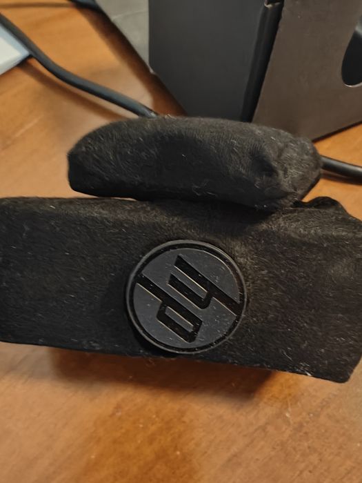 6200 FHD Webcam . Usada 1 vez