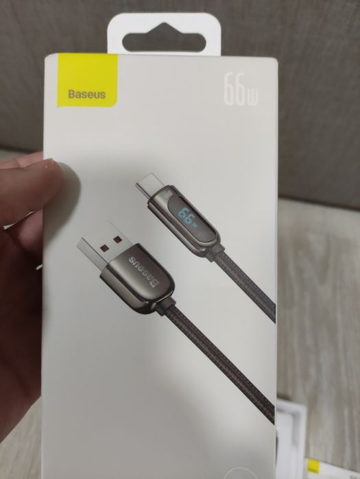 Кабель з дисплеєм Baseus