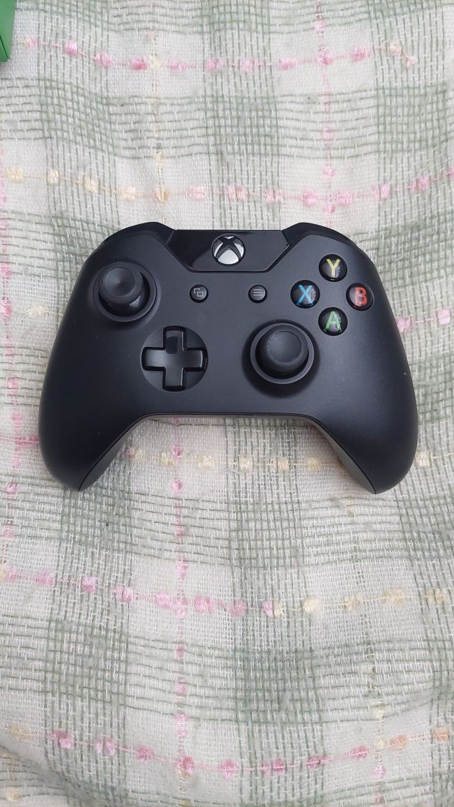 Геймпад xbox one