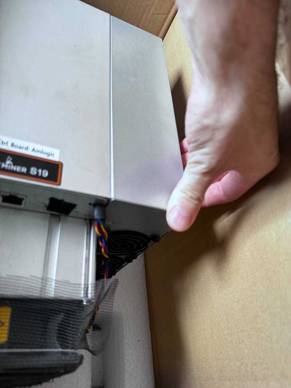 asic S19 126 ЧИПIВ алюміній  (Amlogic)