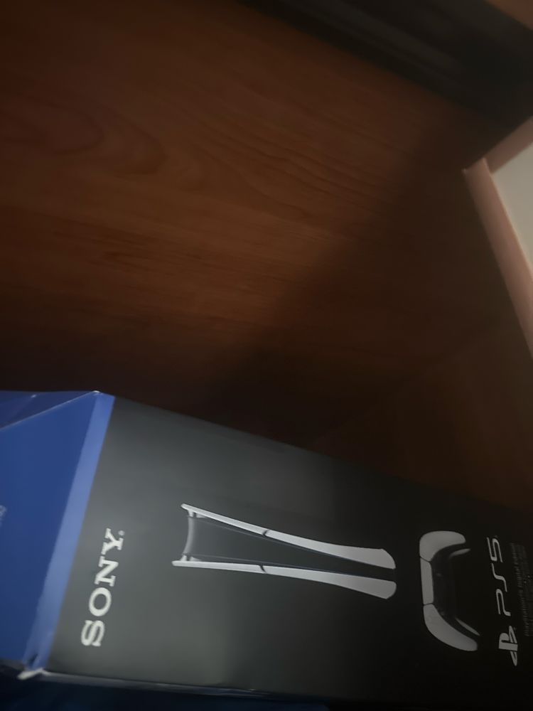Playstation 5 (digital) 1TB (c/caixa) + comando