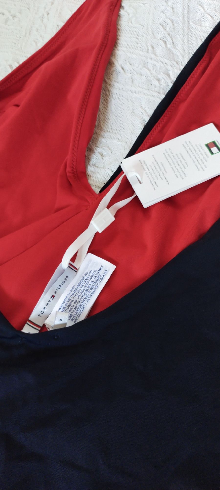 nowy strój kąpielowy Tommy Hilfiger
