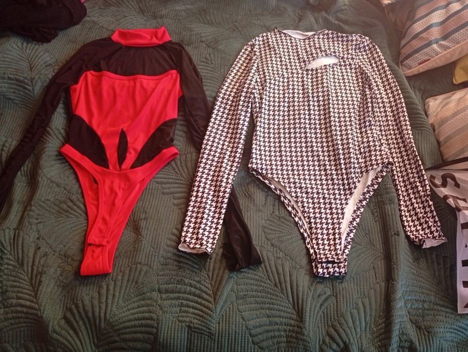 Nowe body s czerwono czarne i w pepitkę
