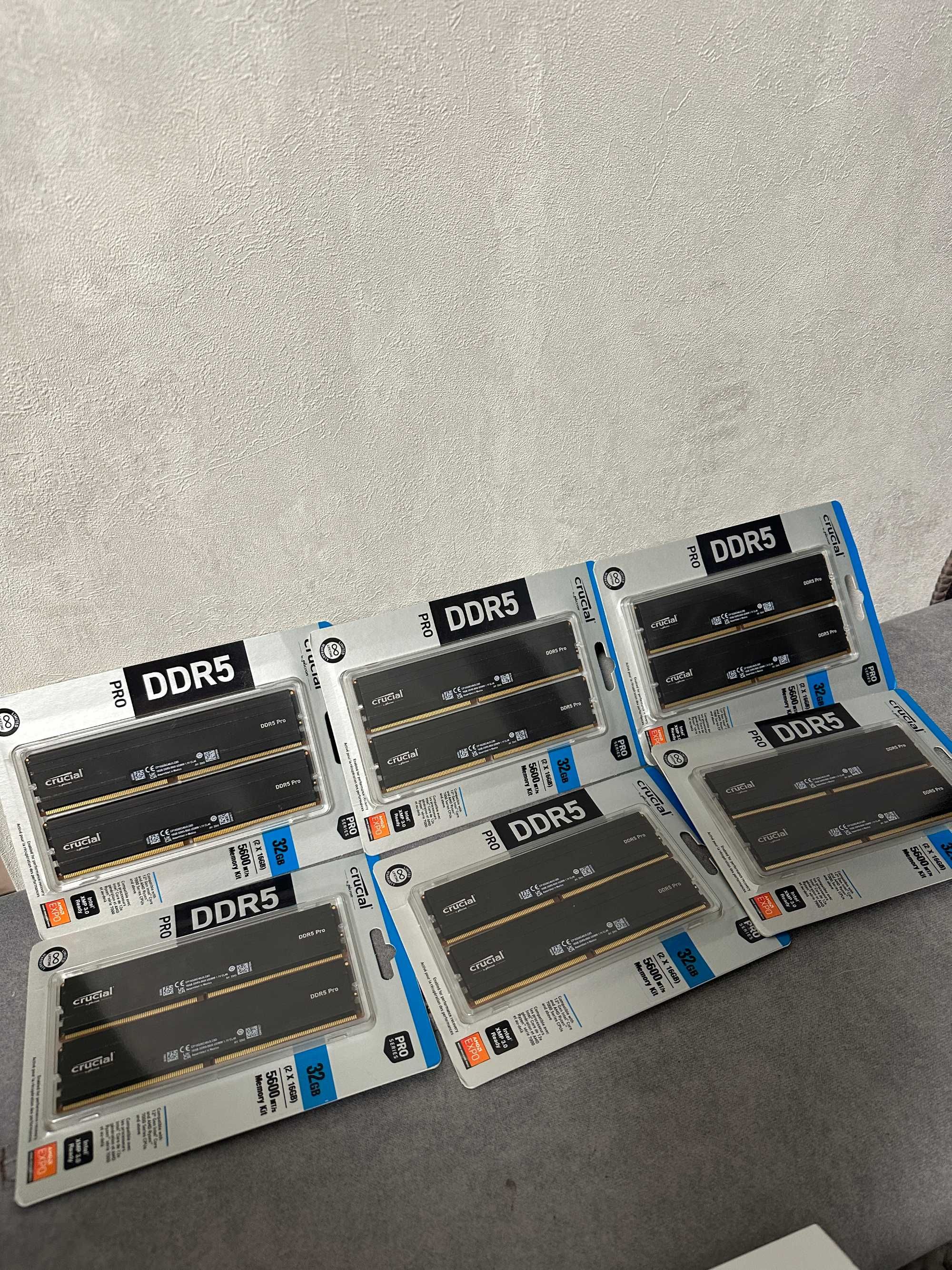 Оперативна пам'ять Crucial 32 GB (2x16GB) DDR5 5600 MHz Pro Нова ддр5