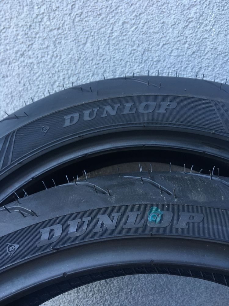 180/55ZR17 + 120/70ZR17 Dunlop Qualifier Core 2023