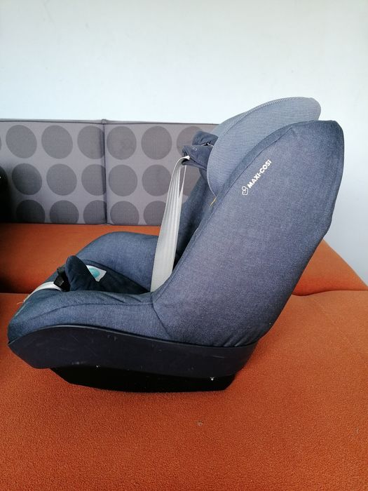 Zestaw fotelików Maxi Cosi 2way Pearl, baza 2wayFix, nosidło 0-13 kg
