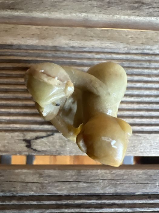 Sprzedam kamienną figurkę małpek SHANGHAI CHINA.