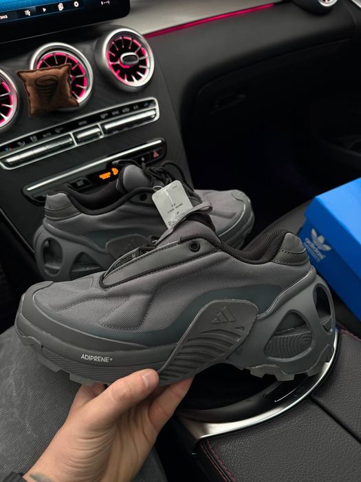 40-45 р кросівки Adidas EDGE RUNNER Grey black