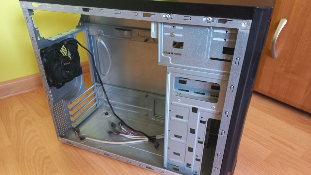 Obudowa komputerowa mATX