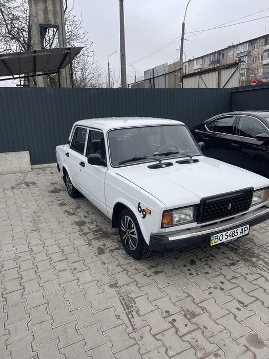 Продам ваз 2107 ласточка