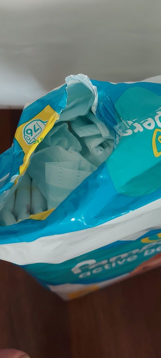 Pampers 4-6 kg 70 sztuk