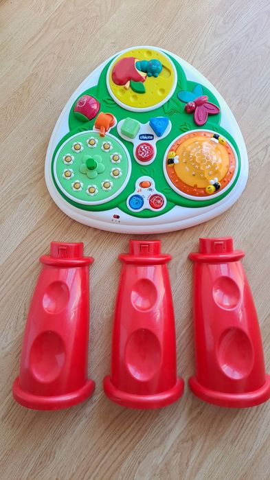 Mesa atividades bilingue Chicco