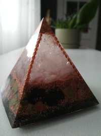 Orgonit, odpromiennik, piramida