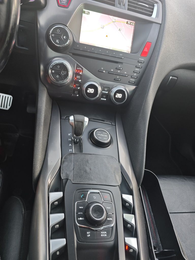 DS5 2.0Hdi híbrido