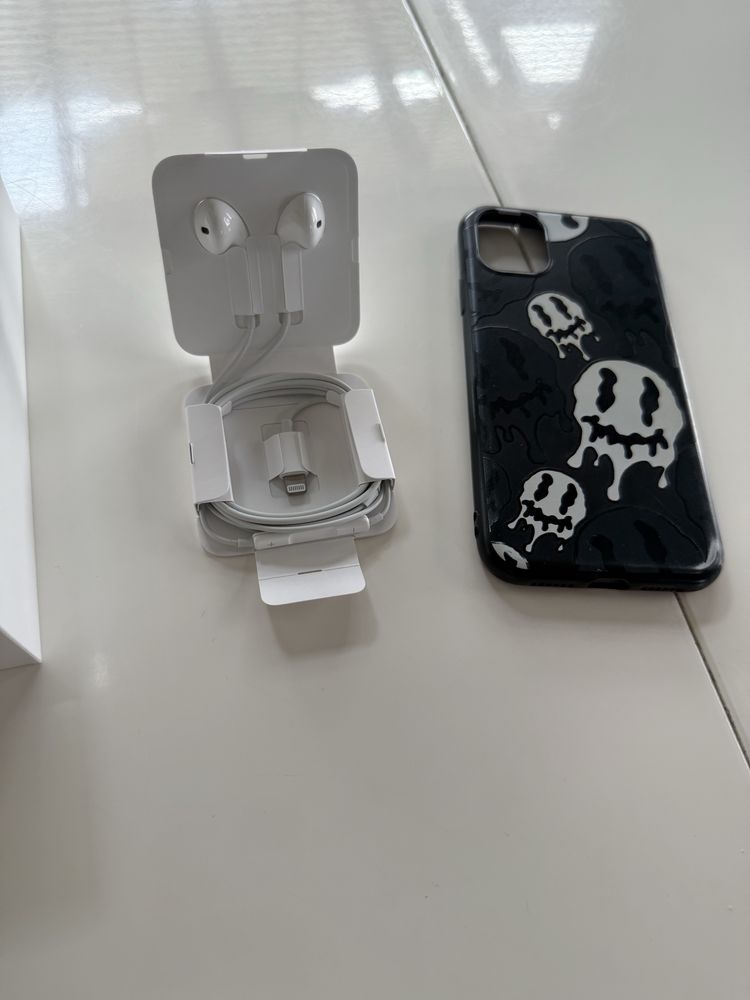 IPhone 11 w bardzo dobrym stanie