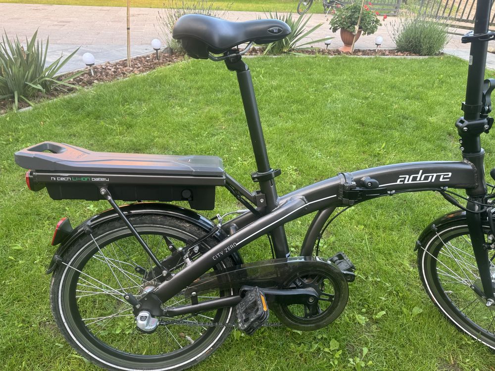 Niemiecki rower  elektryczny skladak  20” adore