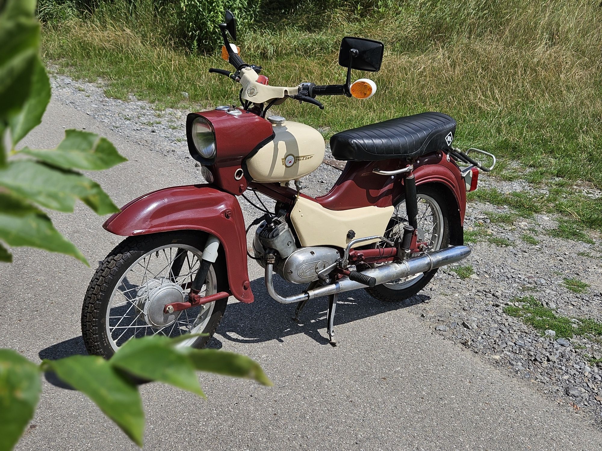 Simson SR4 - 2 Star (szpak) duża motorynka Komar schwalbe kolekcja