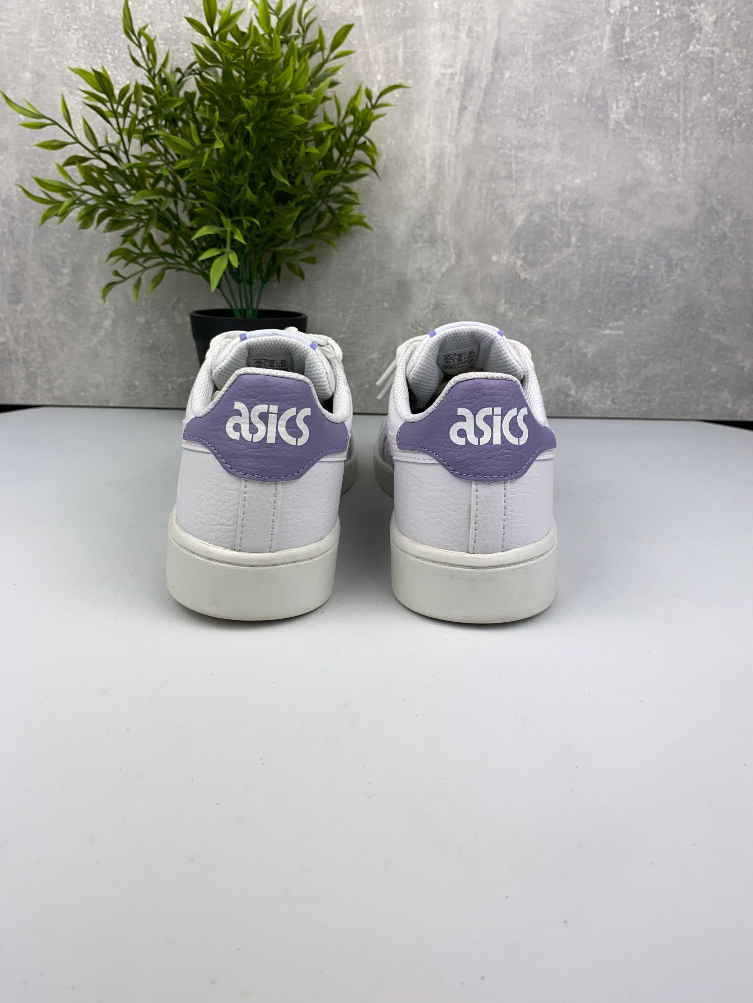 Świetne / buty sneakersy / Asics / Japan / r. 40