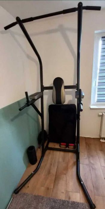 Drążek do podciągania i dipów