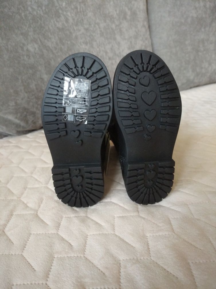 Черевички H&M для дівчинки
