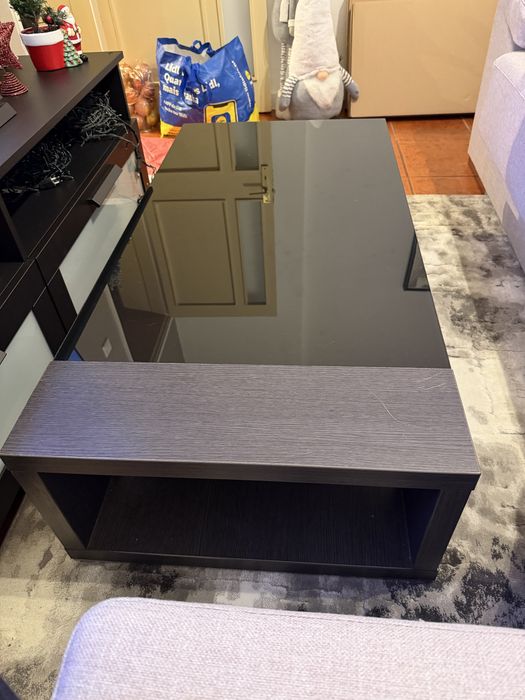 Mesa com vidro para sala