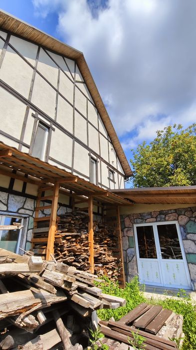 Продаж незвичайного будинку!