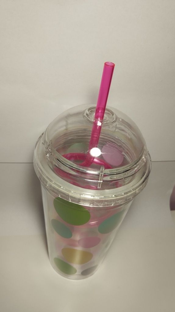Plastikowy kubek ze słomką Sinsay