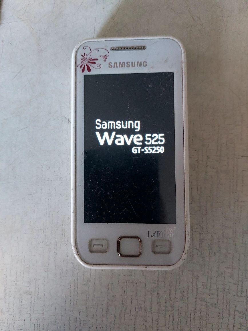 Телефон Samsung продаю