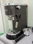 Кавоварка еспресо Delonghi рожкова