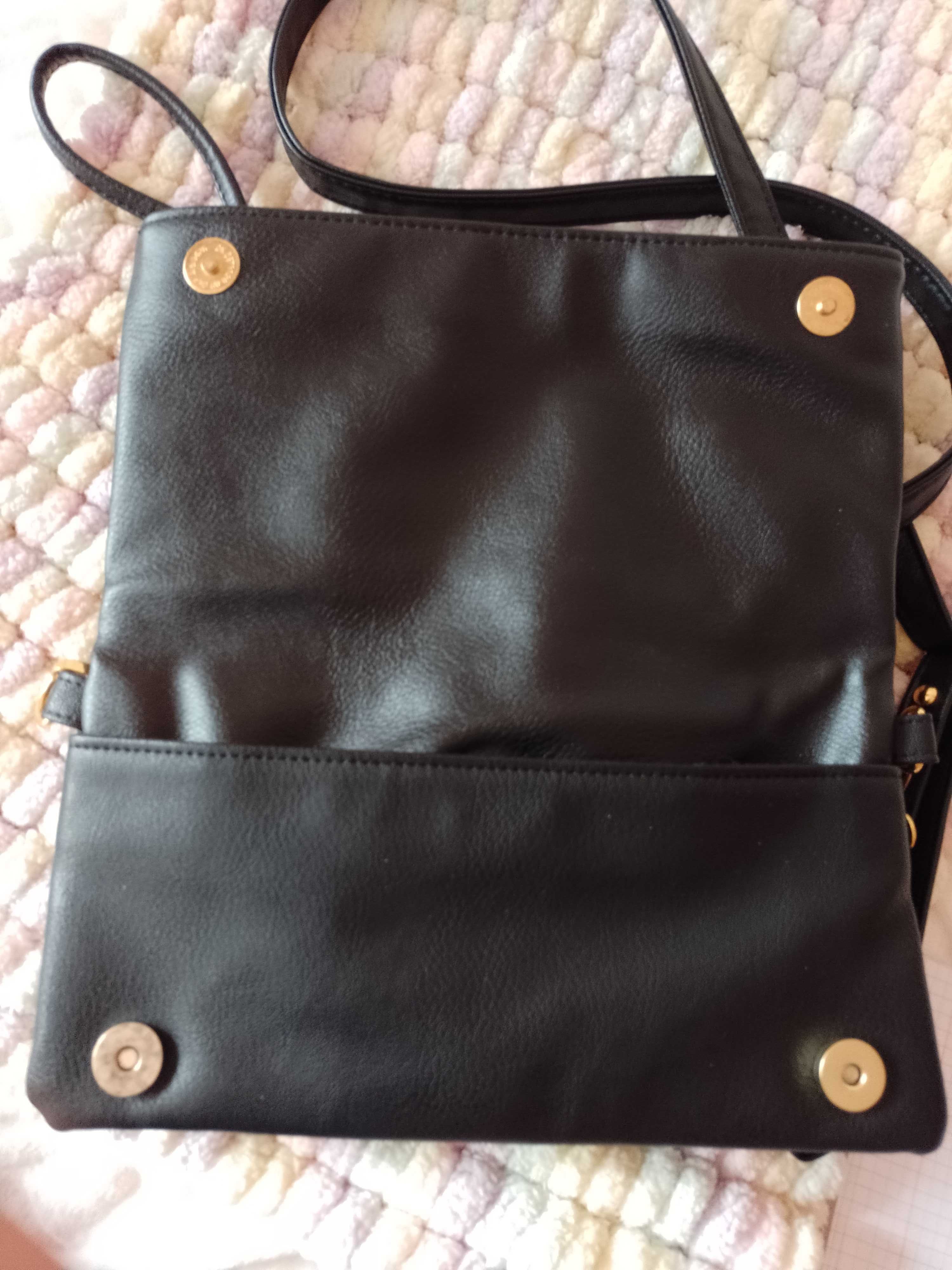 Michael Kors/Czarna torebka listonoszka, kopertówka, saszetka