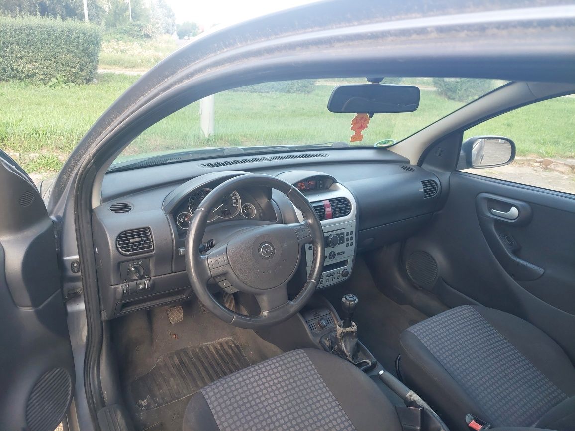 Opel corsa 1.2 07r klima